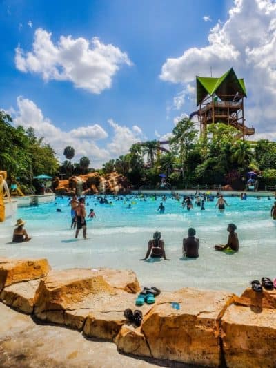 Aquatica Orlando 1 Day Ticket Save on Orlando Theme Park Thrills: Discounted Tickets, Special Offers, and Deals